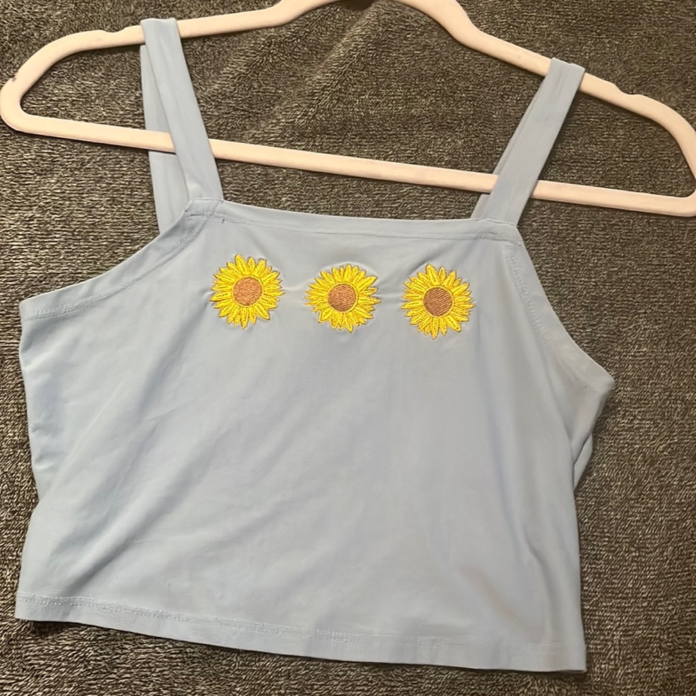 sunflower cropped tank.